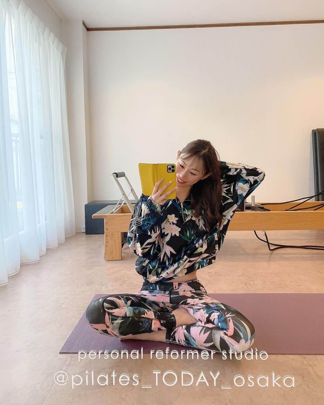 のインスタグラム：「ㅤㅤㅤ  ㅤㅤㅤ 楽しくて大好きなピラティス💓  ゆ〜っくりじわじわ効いて 次の日はインナーマッスルが 筋肉痛になる〜✌️✌️  いつもピラティス行った後は 身体がちょースッキリするし 身体が整ってきてるのがわかる🥺 反り腰が治ってきたし姿勢も 良くなってきてとても嬉しい〜っ❤️  ㅤㅤㅤ 福島駅から徒歩3分くらいのとこにあるよん🤗💓 ㅤㅤㅤ  #ピラティス #pilatestoday #pilates  #福島ピラティス #大阪ピラティス  #リフォーマー #福島トレーニング #パーソナルトレーニング #田中みな実 #大阪パーソナルトレーニング #岡島かれん」