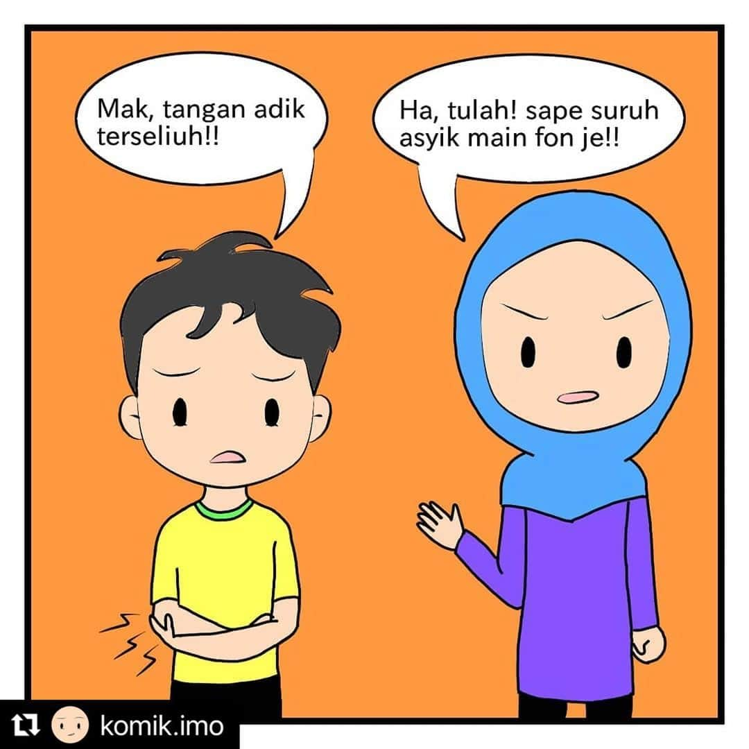 Koleksi Komik Malaysiaさんのインスタグラム写真 - (Koleksi Komik MalaysiaInstagram)「#Repost @komik.imo with @make_repost ・・・ Bila semua benda nak salahkan henfon je . @komik.imo . #komik #komikmalaysia #koleksikomik #koleksikomikmalaysia #art #originalart  #malaysia #melayu #komikmelayu #komiklawak #imopunya #komikimo #drawing #originaldrawing」12月18日 16時40分 - tokkmungg_exclusive