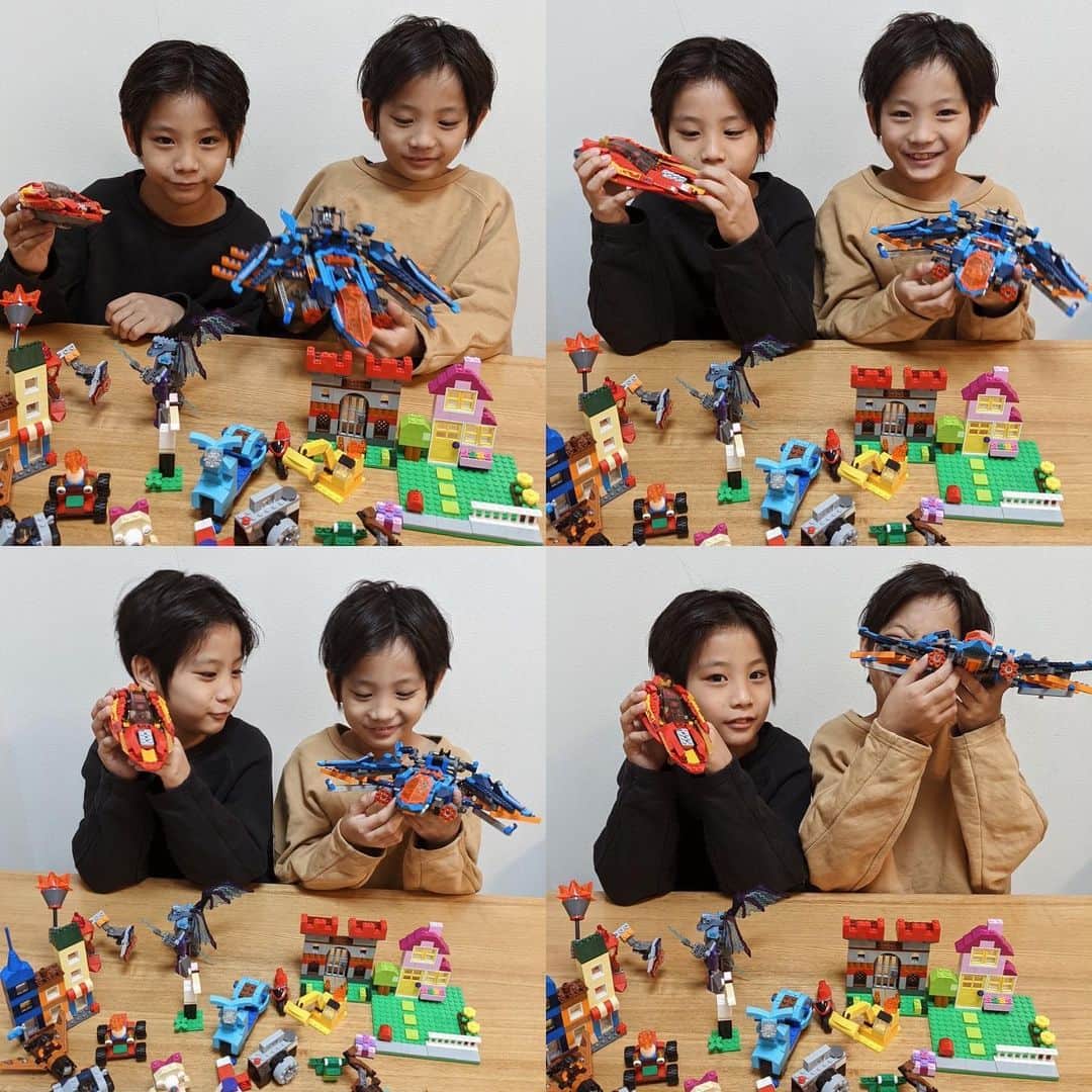 ayakoさんのインスタグラム写真 - (ayakoInstagram)「❤︎ LEGOで遊び出すと 止まらない2人 LEGOで遊んでる時は 本当に楽しそう❗️想像力を使って 気づくといろんなものを作ってた😍 小さい子から大人まで遊べるLEGO * * #ハッピークリスマスをつなげよう #BuildtoGive キャンペーンに参加します❗️ このキャンペーンはレゴで作ったクリスマスオーナメントをハッシュタグ 「#ハッピークリスマスをつなげよう #BuildtoGive」をつけて投稿することにより その数だけおもちゃを必要とする世界中の子供達にレゴがプレゼントプレゼントされるキャンペーンで期間は11月4日〜12月27日です！ おうちにあるLEGOで想像力使っていろんなオーナメント作って投稿してみてね🥰　 URL：https://legojapanbuildtogive.com/ ❤︎ #ハッピークリスマスをつなげよう #BuildtoGive #pr @lego」12月18日 17時40分 - ayaya315