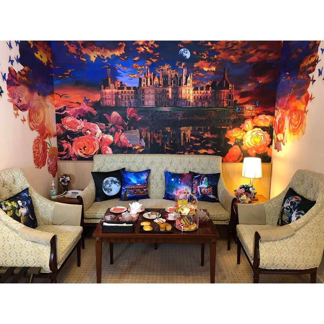 西村ニーナのグルメインスタ