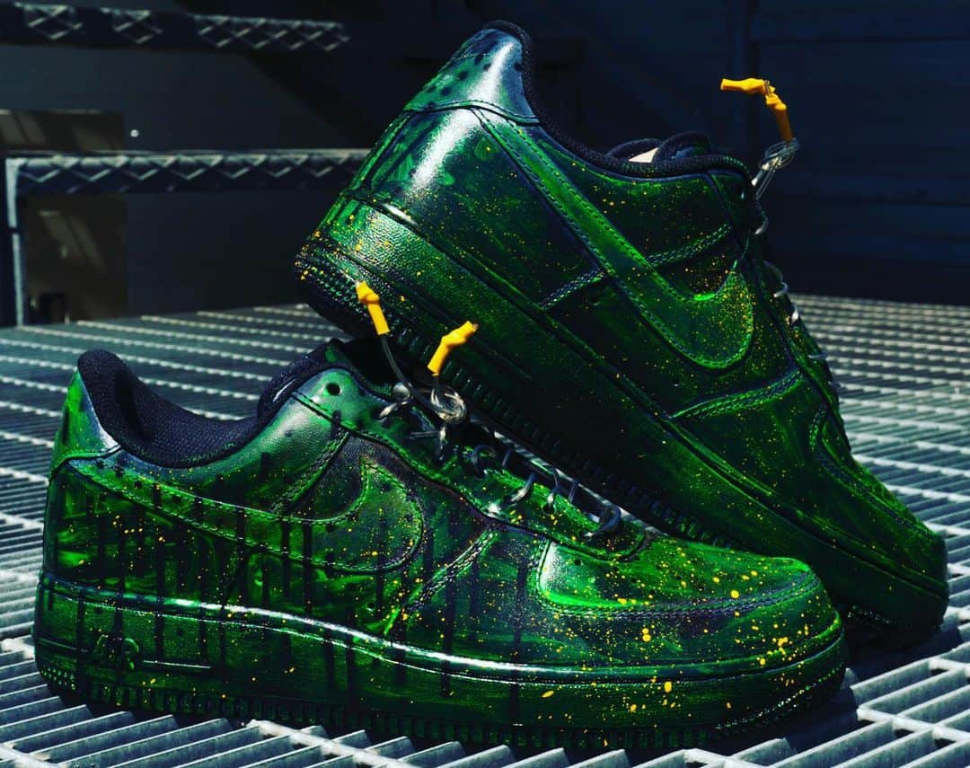 ディオニソのインスタグラム：「Nike Air Force 1 custom: Cyber Punk.  #af1 #af1custom #airforce1 #angeluspaint #sneakerholics #sneakers #sneakersaddict #sneakerhead #hype」