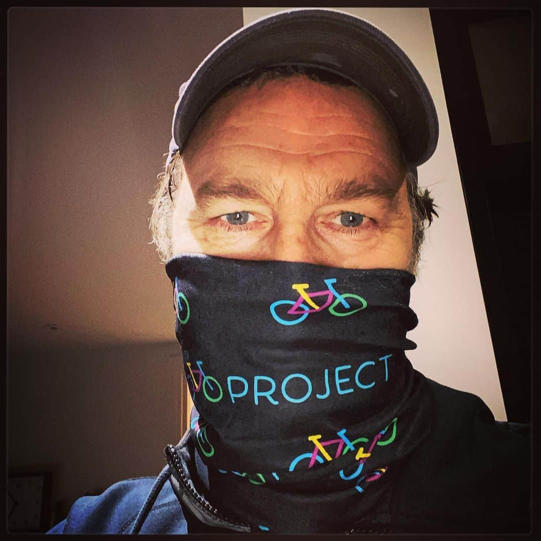 デビッド・モリシーさんのインスタグラム写真 - (デビッド・モリシーInstagram)「Thank you @the_bikeproject for my new snood. Looks pukka!」12月19日 4時11分 - davidmorrissey