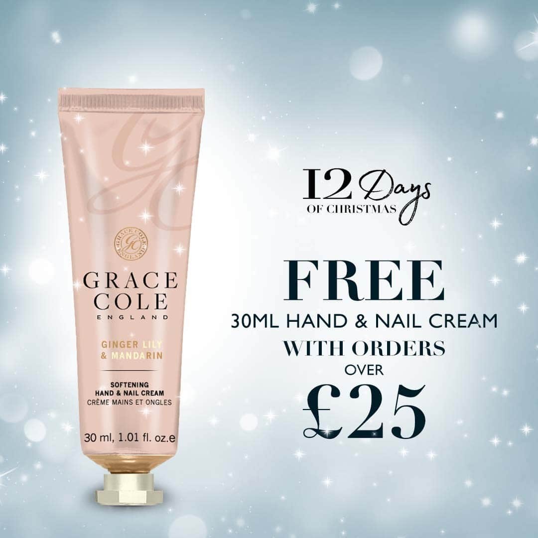 Grace Coleのインスタグラム：「Last few shopping days left before Christmas.  Who would like a FREE 30ml Hand & Nail Cream with their order?  Spend £25 and it's yours!   #freegift #freegifts #freegift #freegifts #christmas #merrychristmas #christmastime #christmasiscoming #christmaseve #christmasgifts #christmasgift #christmas🎄#handcream」