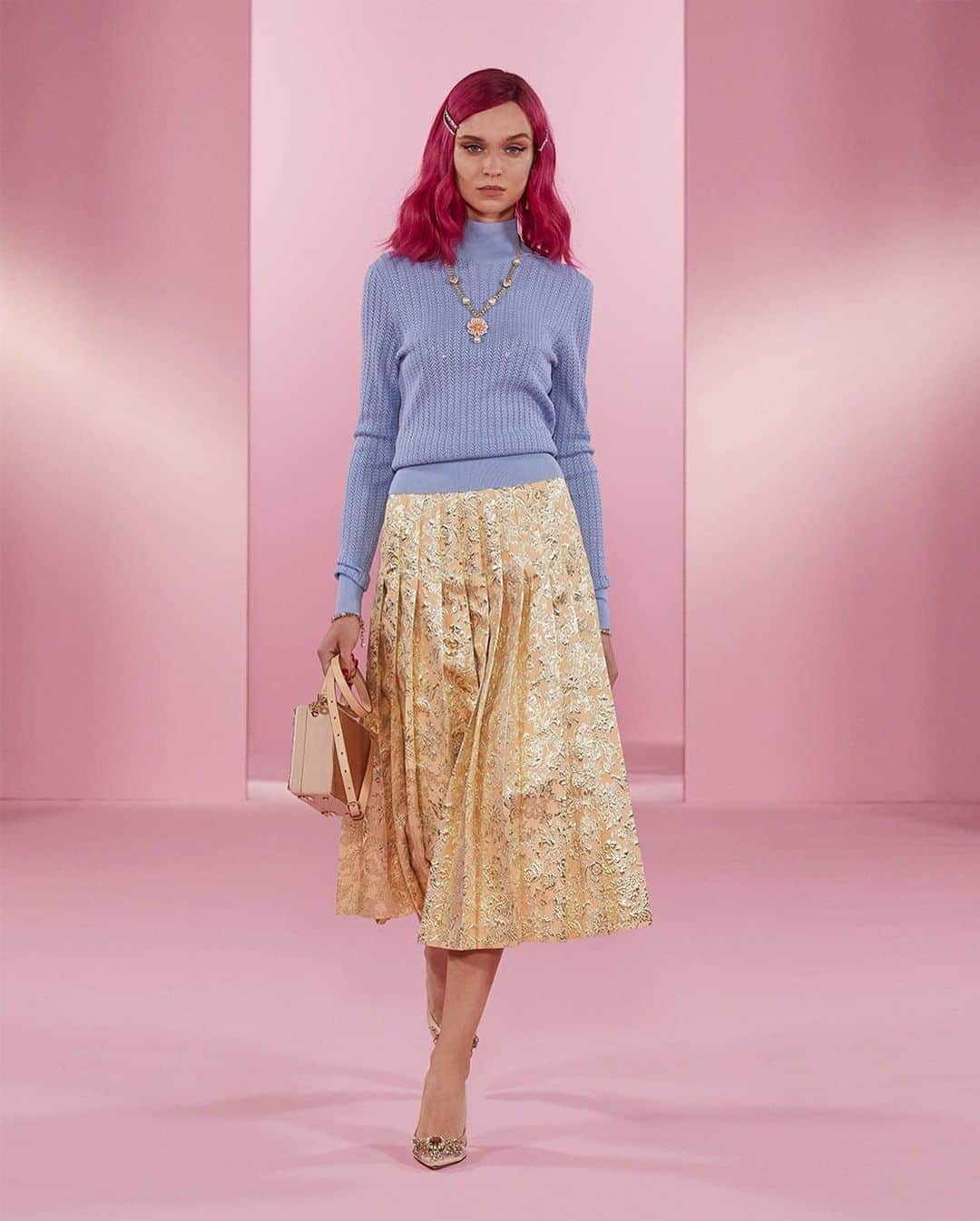 ドルチェ&ガッバーナさんのインスタグラム写真 - (ドルチェ&ガッバーナInstagram)「⁣#DolceGabbana presents #DGDigitalShow2: Power Pastel ⠀ The new Women’s collection features the perfect combination of soft colours, clean silhouettes and floral details. ⠀ ⠀ The looks include a short-sleeved, long floral chiffon dress, a short lace shirt paired with matching trousers and brocade slip-ons feauturing a baroque logo, and a silk lace-stitch sweater with a pleated lamé jacquard midi skirt and bejewelled pumps. ⠀ ⠀ The outfits are accessorised with floral jewellery, a light blue #DGDevotionBag and a #DGDolceBox. ⠀ ⠀ Discover the looks at the link in bio.」12月19日 4時57分 - dolcegabbana