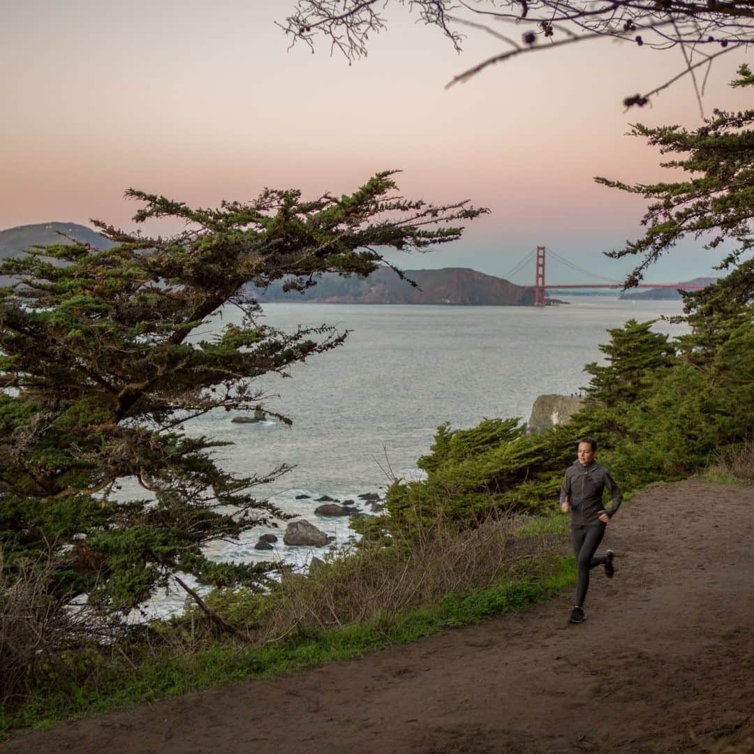 National Geographic Travelさんのインスタグラム写真 - (National Geographic TravelInstagram)「Photo by @hellokrisdavidson / Quite possibly one of the more stunning urban trails around, Lands End in San Francisco is a sensory delight, with views of windswept coastlines at every turn. #SanFrancisco #VisitCalifornia #trailrunning」12月18日 20時38分 - natgeotravel