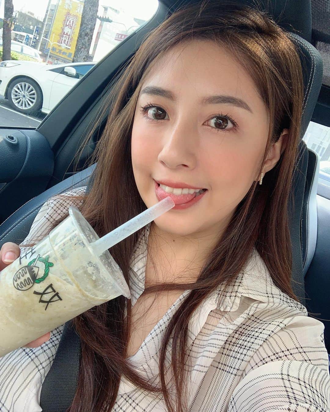 辜莞允（Nono Ku）のインスタグラム：「今天新聞一出⋯好想去台南跨年😳 #還有吃吃吃吃吃喝喝喝喝喝」