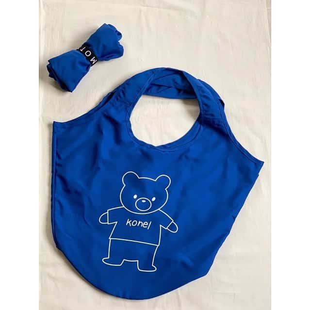 Ranさんのインスタグラム写真 - (RanInstagram)「. . konel Eco bag 🛍✨ . . . 先日のパン教室でお渡ししたプレゼントその②は、 konelのオリジナルエコバッグ♡ 小さくたたんでゴムバンドでとめられるので、いつも鞄の中に入れておけて便利です♩ とってもかわいくて気に入っています😊💕  こちら、 数量限定でラクマで販売することになりました。 気になる方がいましたら、ショップをのぞいてみてください♡ ストーリーズからとべます。 . . . . . #ecobag #eco #bag #teddybear #bear #shoppingbag #エコバッグ #ラクマ #オリジナルバッグ #オーダーメイド #くまちゃん #買い物バッグ #パン #手作りパン  #オリジナルグッズ #マルシェバッグ #サステナブル　#エコロジー #sdgs #マイバッグ  #クリスマスプレゼント #プレゼント #パン教室 #konel #イラストパン」12月18日 20時48分 - konel_bread
