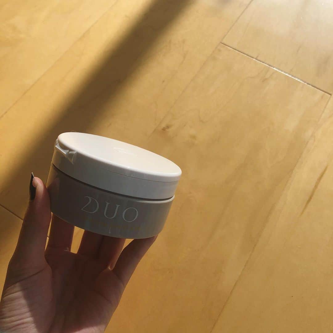 のインスタグラム：「＊ 最近のクレンジングはこれ☺︎  インスタでよく見て、気になってたやつ😌  毛穴も前より気にならなくなったし、 テクスチャー変わるの面白くて◎」