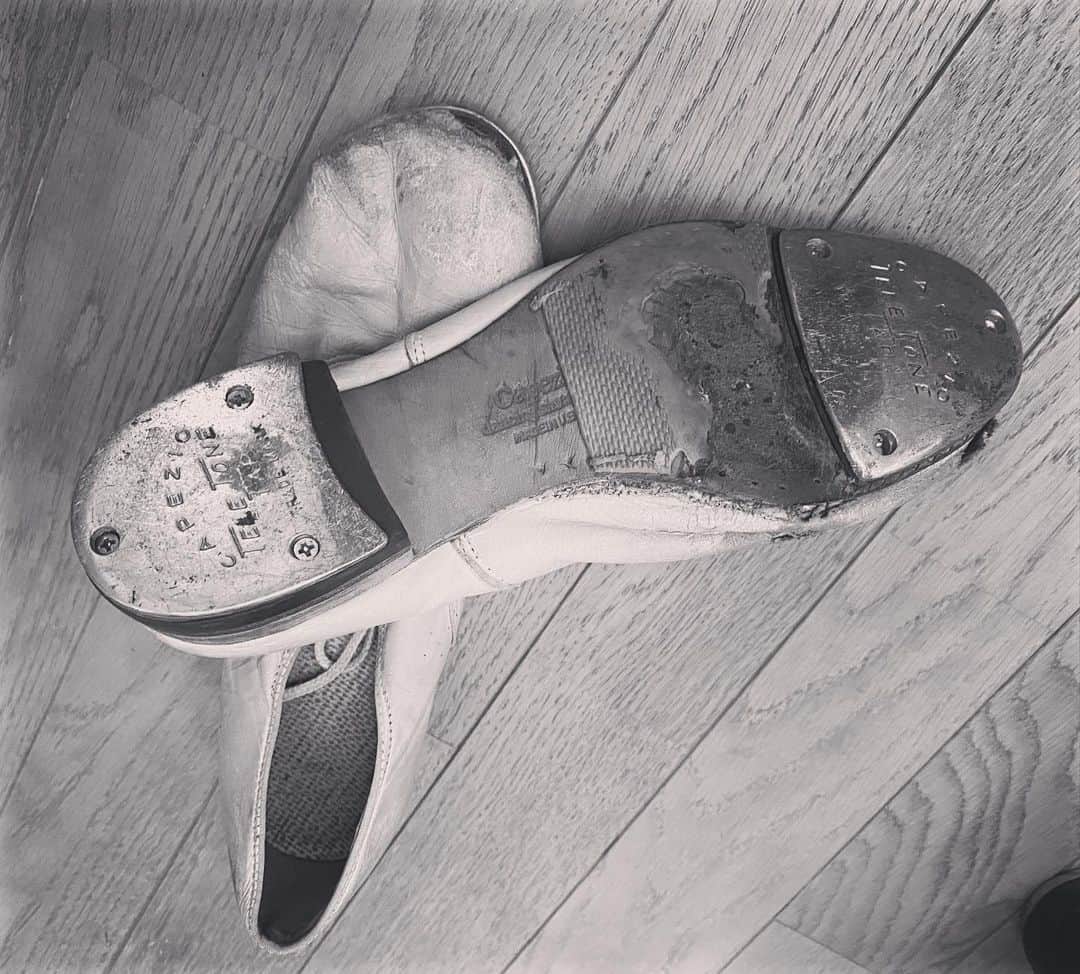 火口秀幸のインスタグラム：「大変長らくの　 ご無沙汰とご心配をおかけ致しまして 失礼いたしました。 本日より　 復帰という御判断も頂き 僭越ながら　少しずつ 活動させて頂けたら　幸いです。 また　宜しくお願い申し上げます  　　　　　　　　　　　HideboH」