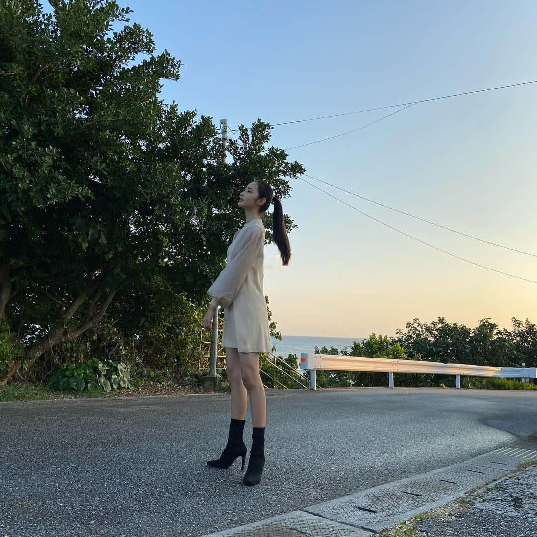 高橋恋子のインスタグラム：「うみがみえるぞおお . . .  #しまんちゅ  #沖繩  #沖繩景點」