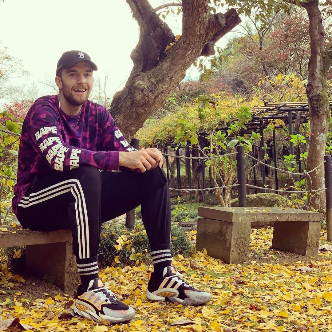 のインスタグラム：「28 Thanks for all the birthday wishes and love from everybody😆🙏 #keepsmiling #livelovelaugh #blessed」