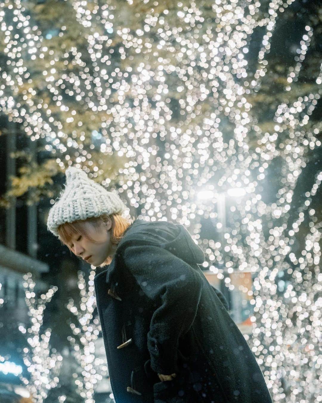 shabonのインスタグラム：「* . . . . . ༶⋆｡* . 1、3枚目はNiSiのブラックミスト 1/4、 2枚目はNiSiのソフトフィルター （Allure Soft）を使用してます☺︎︎ . . FUJIFILM X-T4 /  XF50-140mm F2.8 R LM OIS WR . . . . . *  #igersjp #tokyocameraclub  #東京カメラ部 #photo_shorttrip #team_jp_ #GPW_members_only #genic_mag #as_archive #worldviewmag #lovers_nippon_portrait  #art_of_japan_ #daily_photo_jpn #jp_mood #ファインダー越しの私の世界 #japan_daytime_view #dreamermagazine #xt4 #fujifilm_xseries #fujifilmxt4 #artofvisuals #1x #moodygrams #hellofrom #丸の内 #今日もx日和 #ギャラリームジン  #イルミネーション #nisifilters」