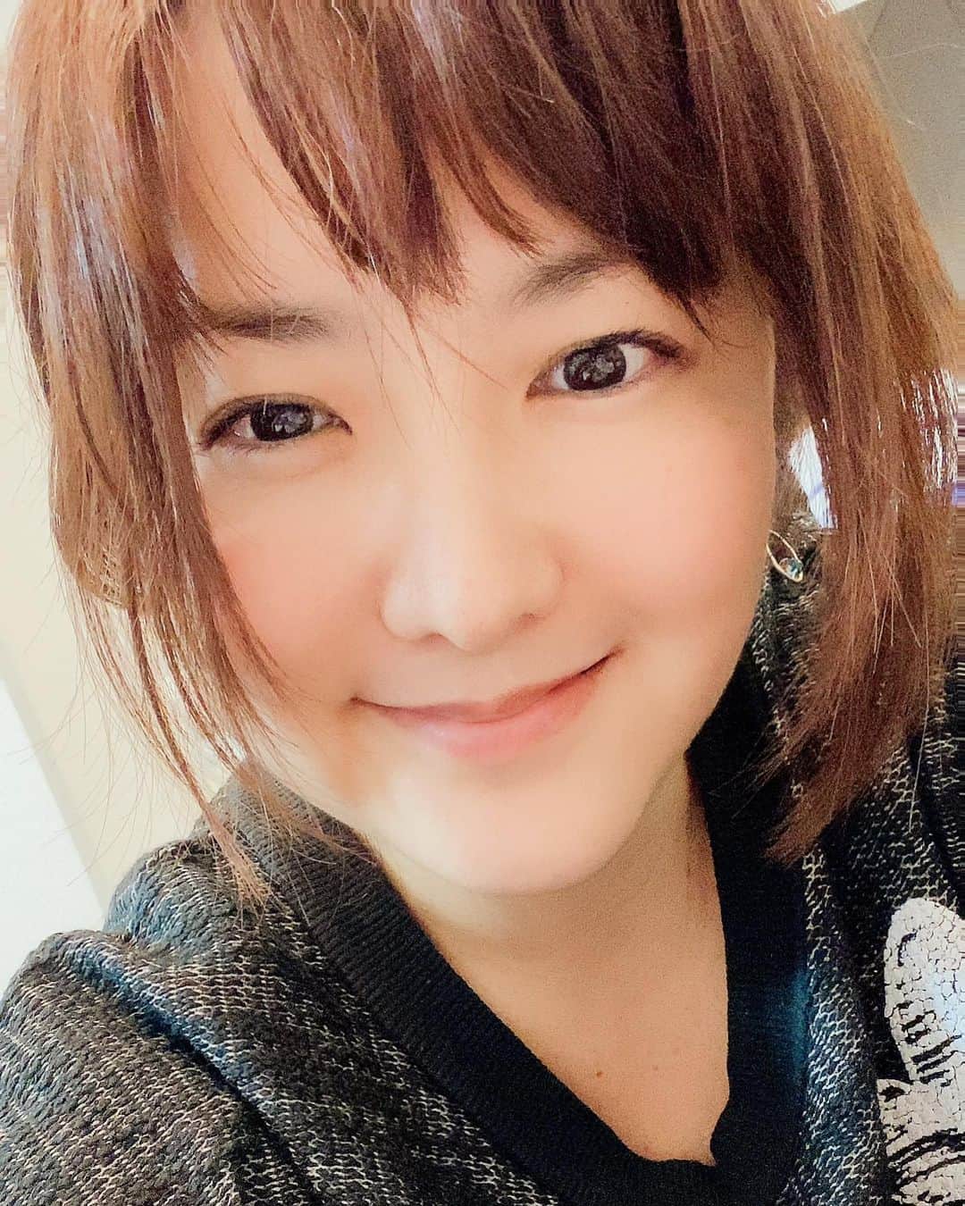 希良梨のインスタグラム：「今日も一日お疲れ様です、Good9  #love #like4like #followforfollow #follow4follow #kirari #希良梨」