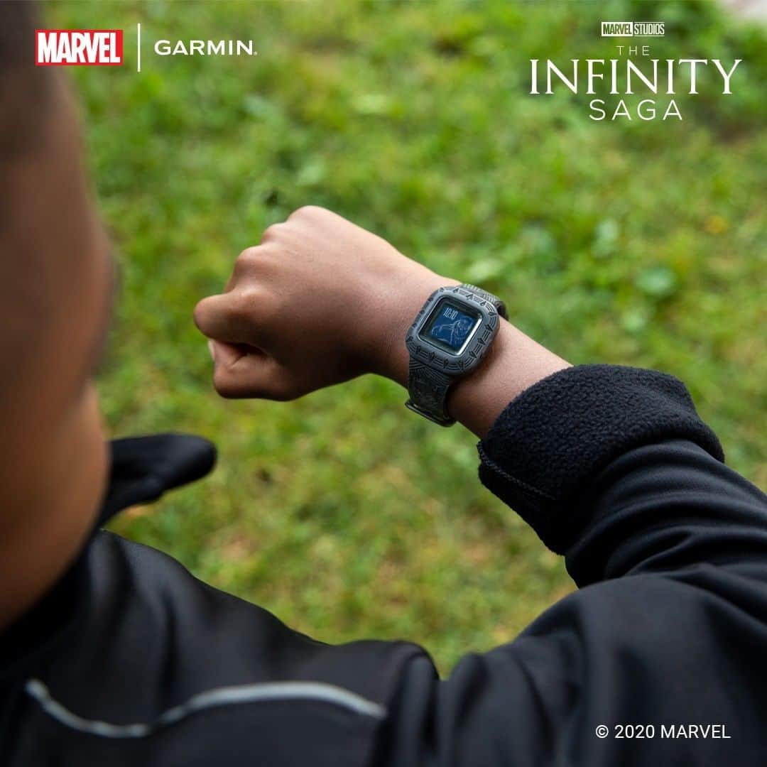 Marvel Entertainmentさんのインスタグラム写真 - (Marvel EntertainmentInstagram)「Suit up! Move into action with new Marvel Heroes vivofit Jr. 3 and parent-controlled mobile app loaded with activities to get your little hero active. Save $20 on these @garmin fitness tracker for a limited time.」12月18日 22時45分 - marvel