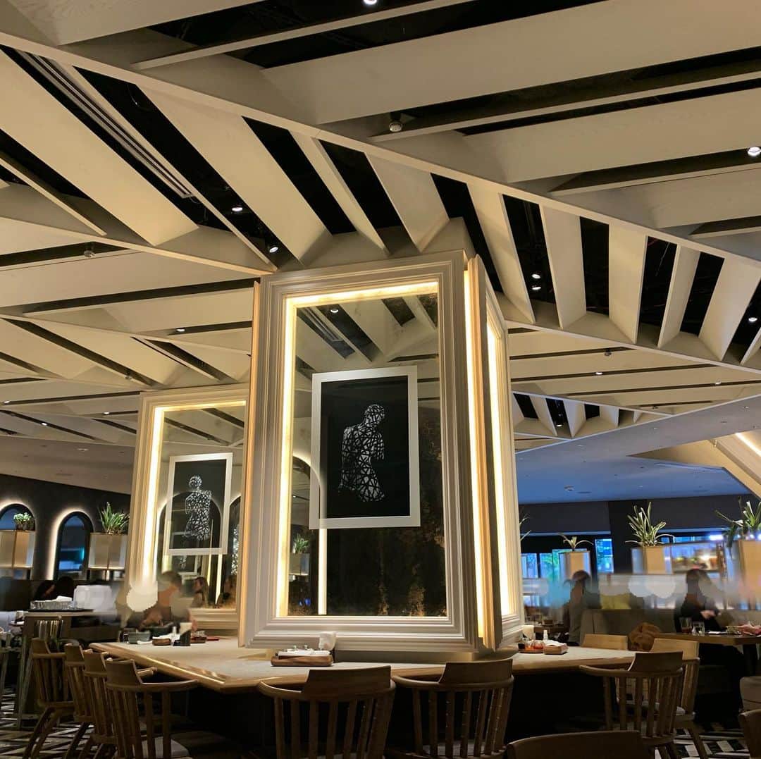 桐谷蝶々のグルメインスタ