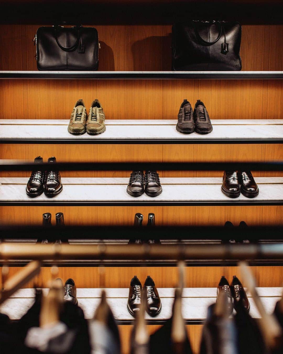 ウォントのインスタグラム：「Enjoy an added holiday offering — Until December 20, take 15% off all orders of $350+ including purchases of seasonal sale & full-price collection. Shop now on wantlesessentiels.com  #wantlesessentiels」