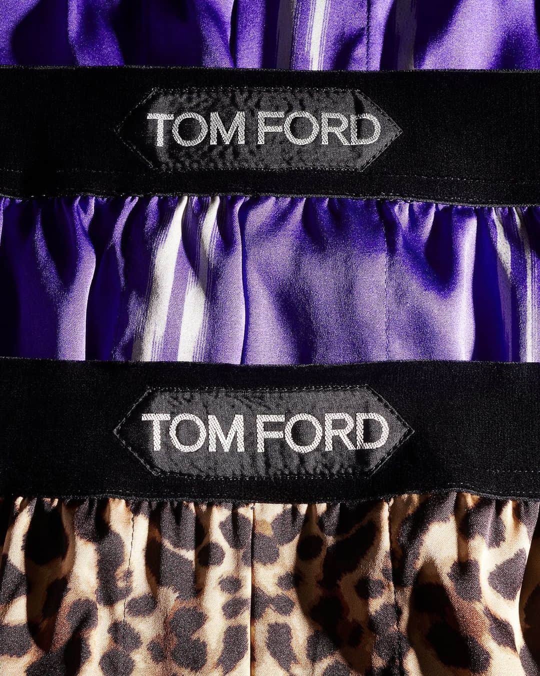 トムフォードさんのインスタグラム写真 - (トムフォードInstagram)「An essential gift – TOM FORD Underwear and the new Pajama Collection. #TOMFORD #TFUNDERWEAR #TFGIFTS」12月18日 23時23分 - tomford