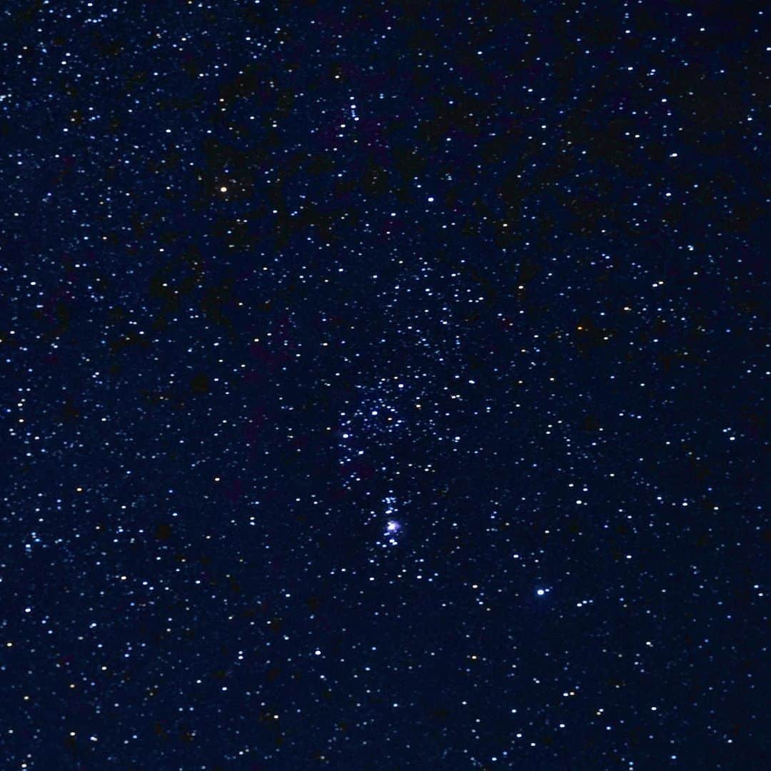 百瀬俊介さんのインスタグラム写真 - (百瀬俊介Instagram)「ONAGAWACHO🌌 女川町の星空は圧巻でした✨ 空を見上げてこれだけの星を見ることができたのはいつぶりだろう？ 肉眼で見た星空は例えようがないくらい綺麗でした。 自然に満たされた一日！ ＃女川町 ＃澄んだ空 #星空 #復興#onagawacho #starrysky」12月18日 23時41分 - momose_shunsuke
