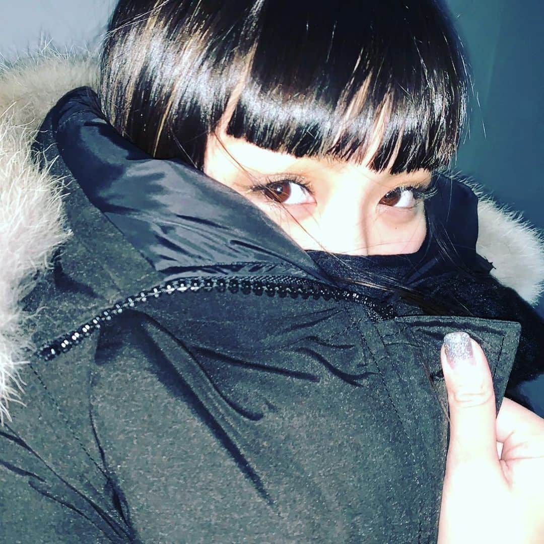 のインスタグラム：「寒くなったねぇ〜😭」