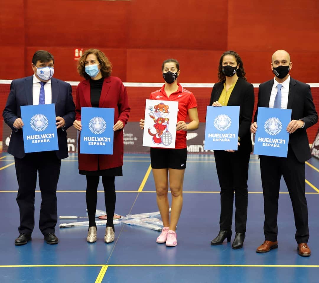 キャロリーナ・マリンのインスタグラム：「#Huelva21 ya está en marcha 🌍🏸 Menos de un año para un Mundial inolvidable 💙  #Huelva21 is already underway 🌍🏸 Less than a year for an unforgettable World Championships 💙」