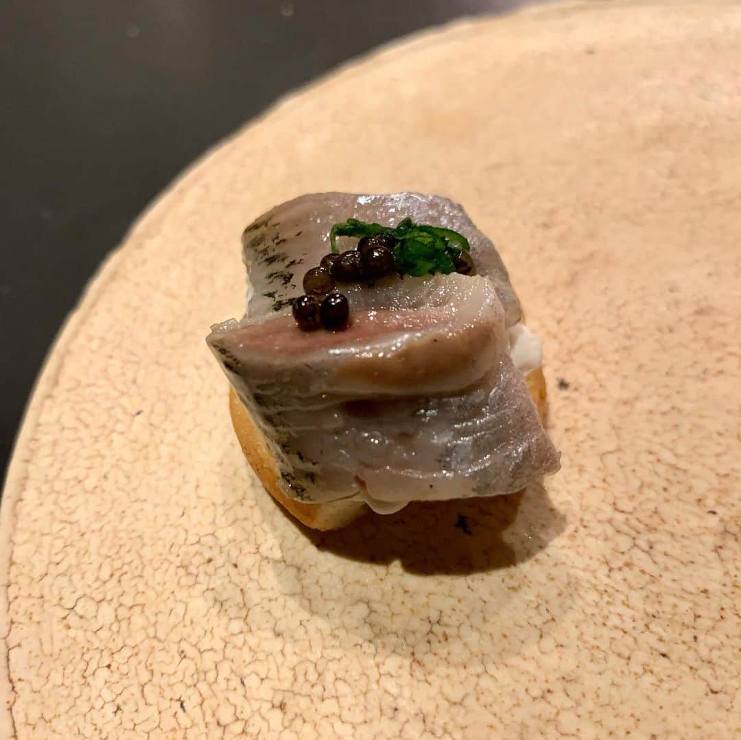 高嶋政宏さんのインスタグラム写真 - (高嶋政宏Instagram)「この人の料理は ほんとうに美味しい。 #masahirotakashima #melograno #メログラーノ　#yujigoto #後藤祐司シェフ　#広尾　#はまぐり牡蠣かに　#新保さんの肉 #tokyo #japan」12月19日 0時49分 - starless1029