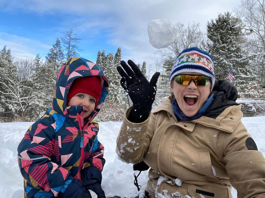 デイン・デハーンのインスタグラム：「❄️☄️」
