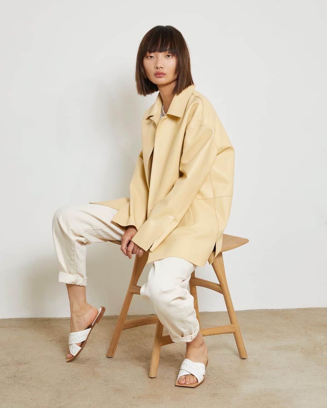 イネスエマレシャルさんのインスタグラム写真 - (イネスエマレシャルInstagram)「Which “Goldie” jacket from the new collection is your favourite? 💘 Swipe to see 💛🤎  Made in France 🇫🇷」12月19日 1時49分 - inesetmarechal