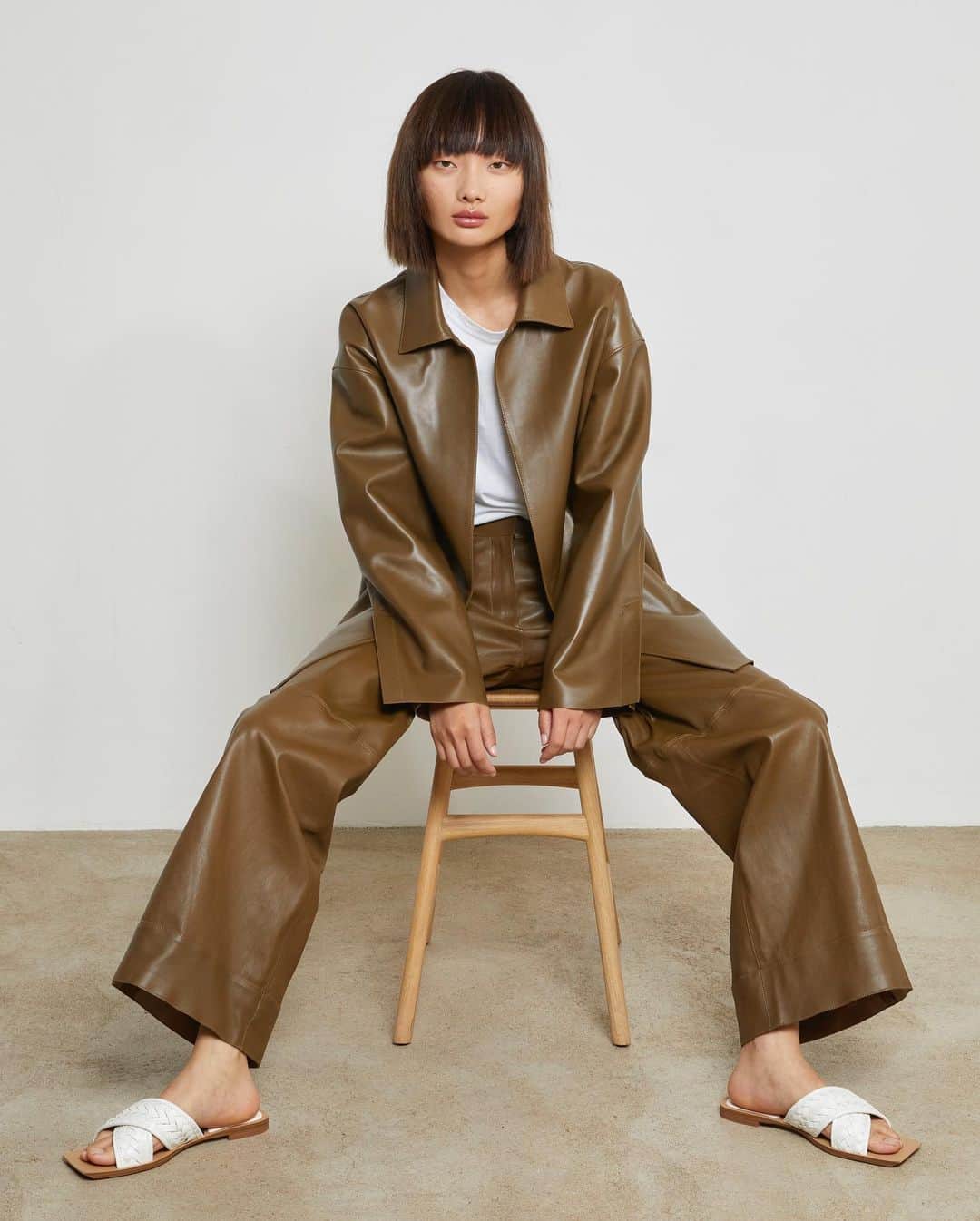イネスエマレシャルさんのインスタグラム写真 - (イネスエマレシャルInstagram)「Which “Goldie” jacket from the new collection is your favourite? 💘 Swipe to see 💛🤎  Made in France 🇫🇷」12月19日 1時49分 - inesetmarechal
