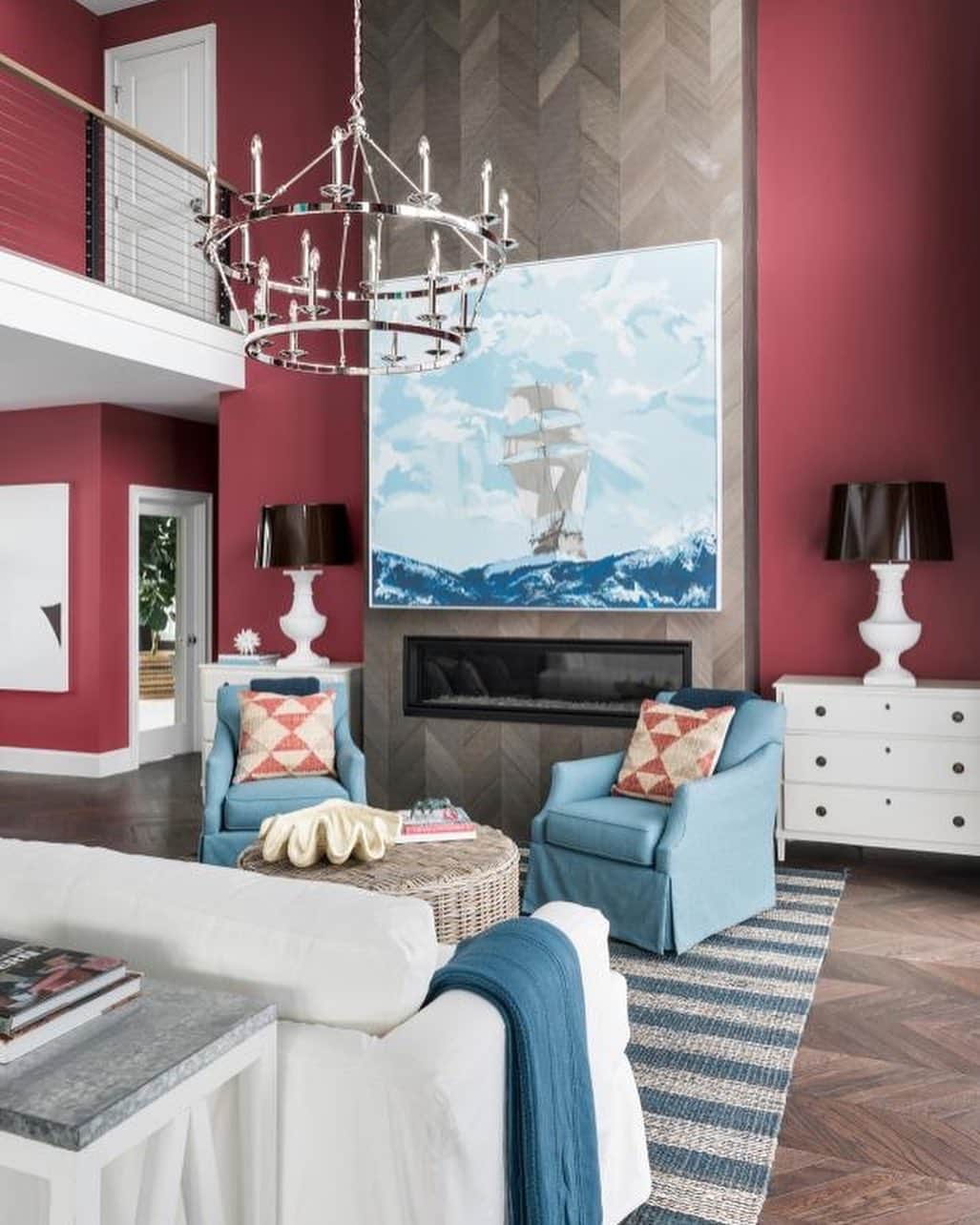 HGTVさんのインスタグラム写真 - (HGTVInstagram)「Explore the organic and elegant elements that define the living and dining rooms at HGTV Dream Home 2021. 😍 ⁠⠀ ⁠⠀ Designer @bpatrickflynn put colorful coastal charm to work in the grand two-story living room and cozy dining space. 💪  Would you rather cozy up around the fire or share a family meal? 🔥⁠⠀ ⁠⠀ Sign up for sweepstakes reminders + see all of #HGTVDreamHome 2021 home when you check out HGTV.com/Dream⁠ (or by visiting the link in our profile!) 🔝 🏡⁠⠀ ⁠⠀⁠⠀ 📸 @rusticwhite」12月19日 2時02分 - hgtv