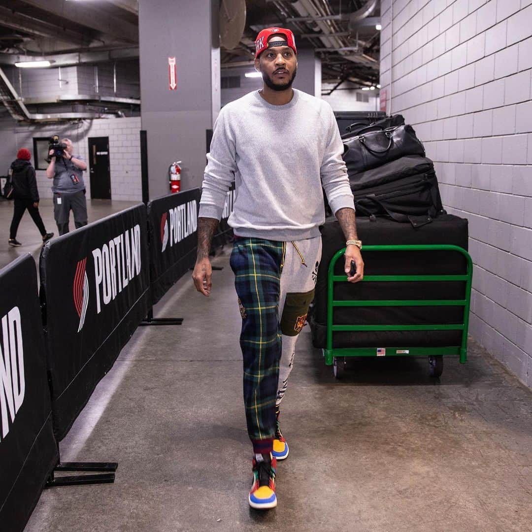 カーメロ・アンソニーのインスタグラム：「The Mission Remains The Same #FBF #STAYME7O」