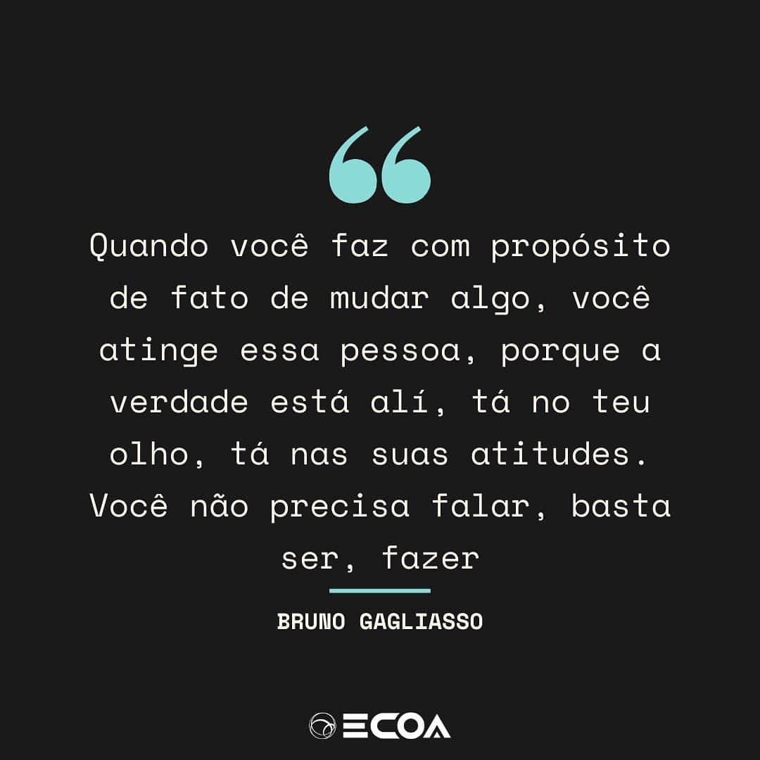 Bruno Gagliassoさんのインスタグラム写真 - (Bruno GagliassoInstagram)「Muito feliz com a repercussão do meu papo com a @ecoa_uol! Tenho recebido mensagens incríveis de gente que também tá disposta a colocar as mãos na terra e espalhar florestas por todos os cantos! Eu tenho a honra de contar com os parceiros da @fabricadearvores no plantio das cem mil árvores na região do rancho, mas você pode fazer a sua parte, plantar novas mudas na sua comunidade e proteger as espécies que estão nas ruas e nos parques. Não tem isso de pouco ou muito. A hora é de fazer! Bora nessa? Coloquei na bio o link da matéria. Dá uma conferida que tá bem legal!   #repost @ecoa_uol #PlantarEcoa 🌿 ⠀⠀⠀⠀⠀ ⠀⠀⠀⠀ 🌳O ator e empreendedor @brunogagliasso tem colocado a mão da terra, auxiliado por especialistas em plantio, e plantado milhares de árvores. Ele tem como meta plantar 100 mil árvores em cinco anos. ⠀⠀⠀⠀⠀ ⠀⠀⠀⠀ 🌳“Não me imagino fazendo outra coisa que não seja plantar árvore”, contou para a gente. E você, já plantou a sua? Compartilha aqui com a gente!👇 ⠀⠀⠀⠀⠀ ⠀⠀⠀⠀ 📷Divulgação / @brunogagliasso #EcoaUOL #Plantação #PlantforthePlanet #plant #árvore #meioambiente」12月19日 2時38分 - brunogagliasso