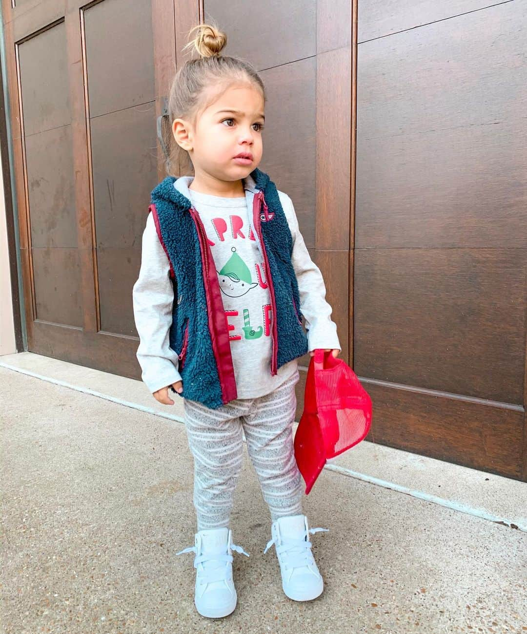 Jessie Jamesさんのインスタグラム写真 - (Jessie JamesInstagram)「I can’t handle him🥰」12月19日 2時47分 - jessiejamesdecker