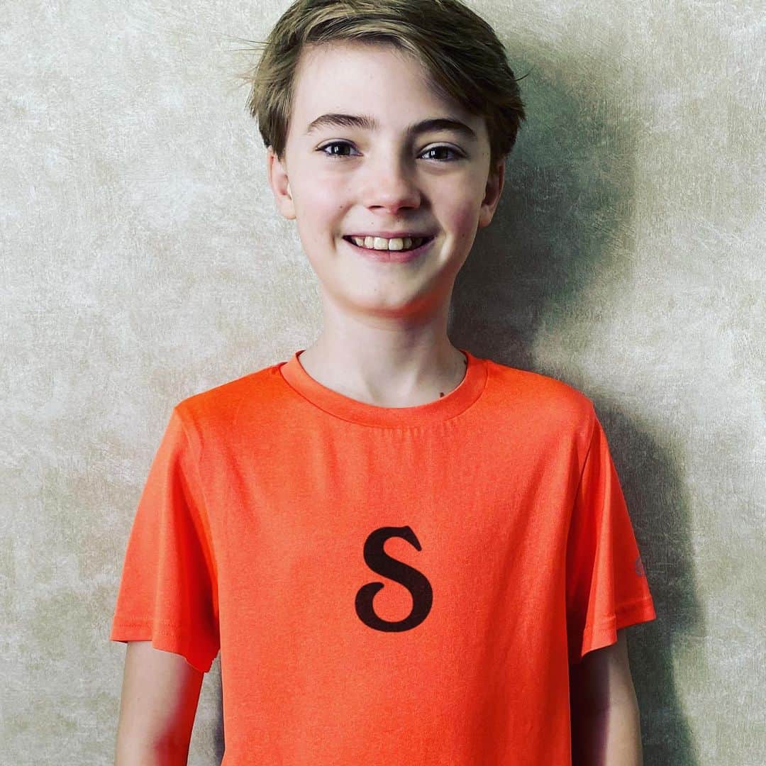 ジャクソン・ロバート・スコットのインスタグラム：「Secrets will be revealed. My brother has many... @connorwjessup #LockeandKey 🗝🔐🔓」