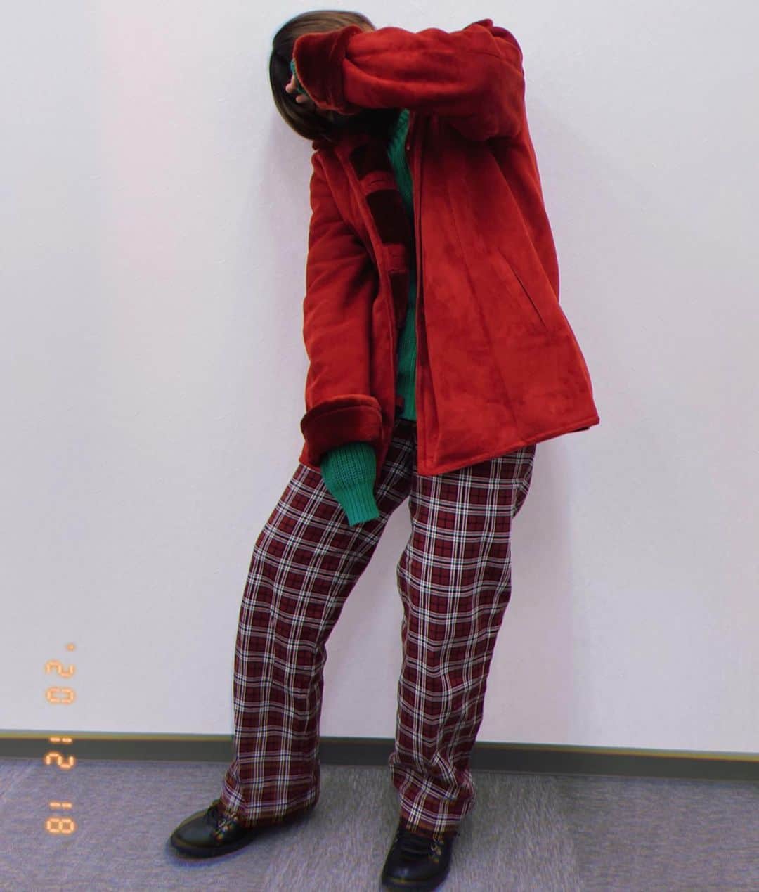 大滝友梨亜さんのインスタグラム写真 - (大滝友梨亜Instagram)「昨日の SHOWROOMアワードの服です。  クリスマス先取り🎄🎁🎅🌟  #showroom#2020 #fashion#古着」12月19日 13時31分 - takiomaru