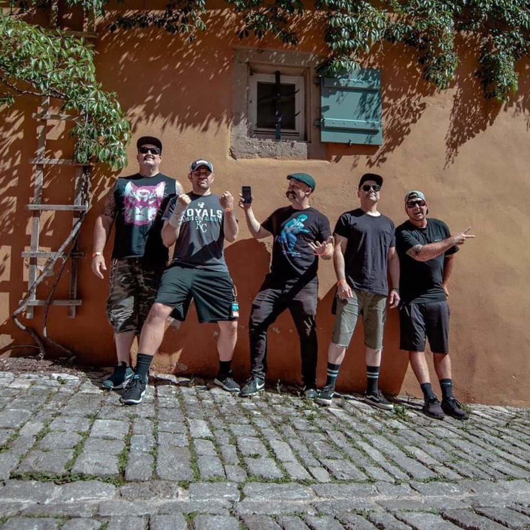 Zebraheadさんのインスタグラム写真 - (ZebraheadInstagram)「Hanging in Rothenburg, Germany before our set at @taubertalfestival last year!  📷 by @suzimue  #Zebrahead #braininvaders #mfzb #rothenburg #germany」12月19日 13時31分 - zebraheadofficial