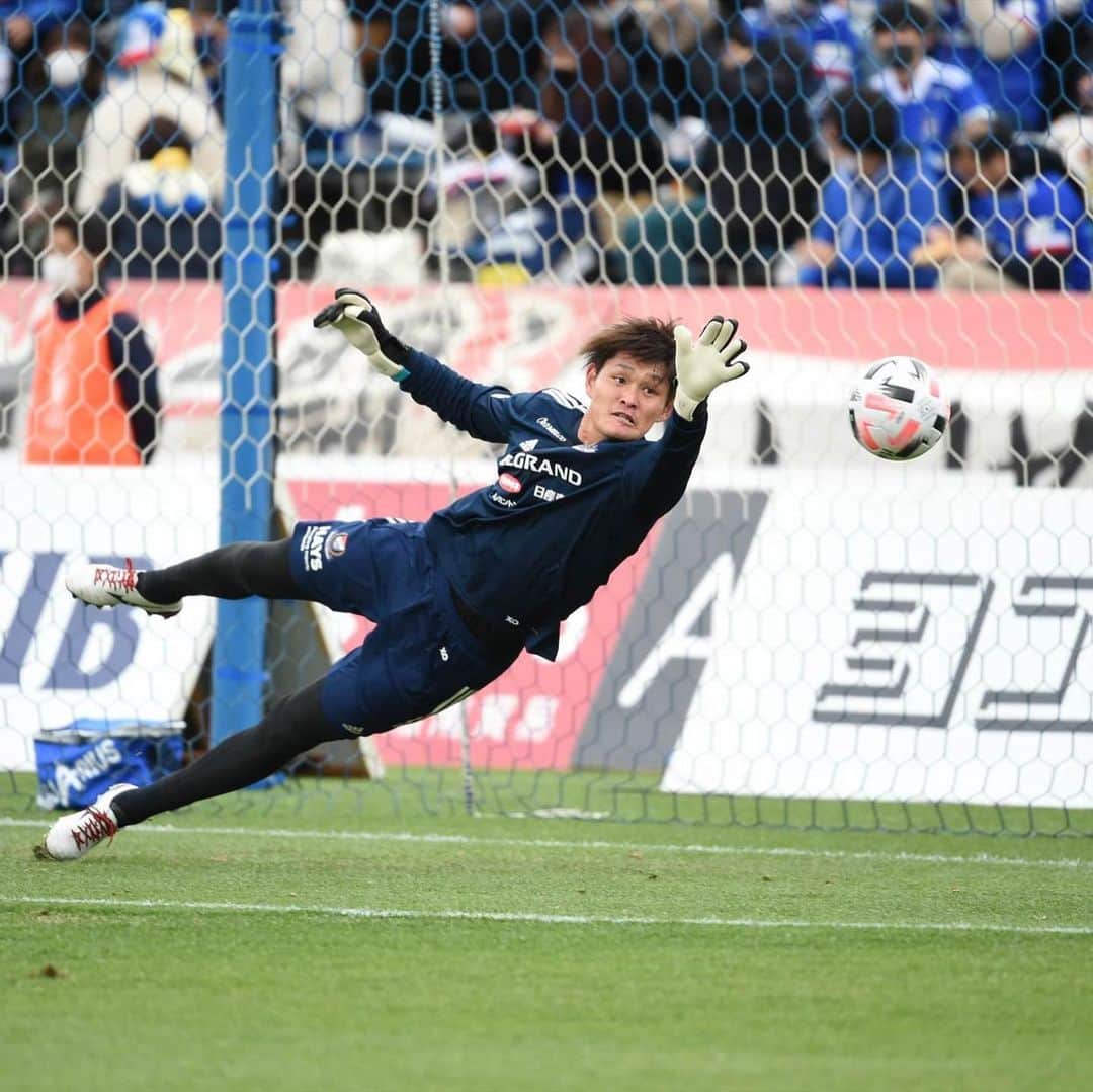 横浜F・マリノスさんのインスタグラム写真 - (横浜F・マリノスInstagram)「Who’s ready for Yokohama derby?  #fmarinos #Jリーグ #KeepSailTogether #横浜ダービー #メルコリゾーツ」12月19日 13時58分 - yokohamaf.marinos