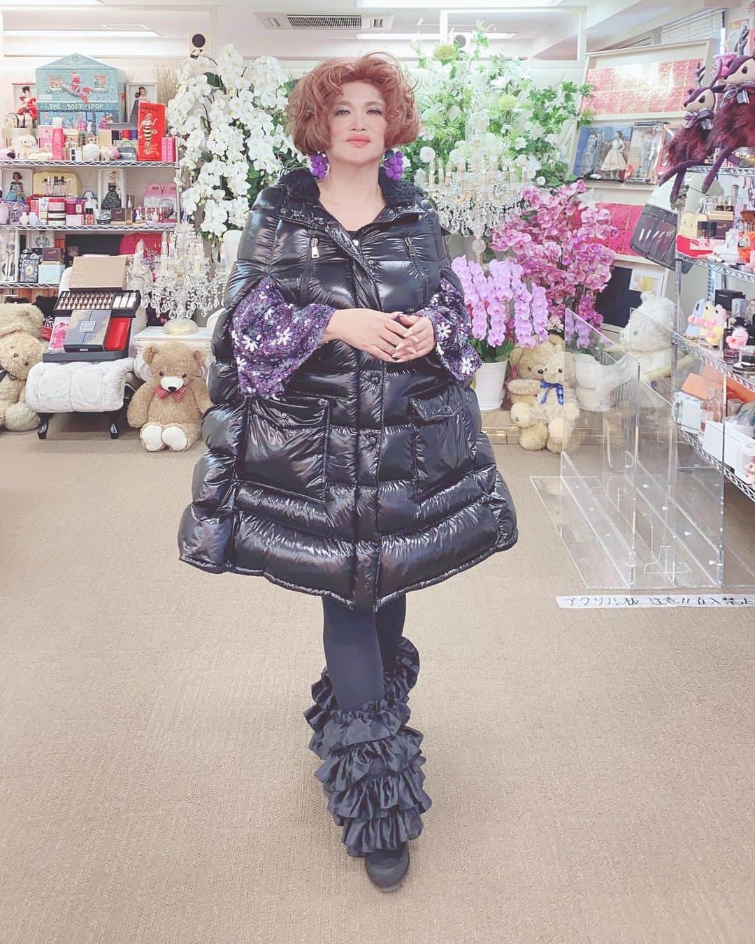 IKKO【公式】さんのインスタグラム写真 - (IKKO【公式】Instagram)「今日のロケの衣装〜❤️ モンクレールにギャルソン〜❤️  #ikko #moncler  #garcons」12月19日 14時09分 - love_ikko