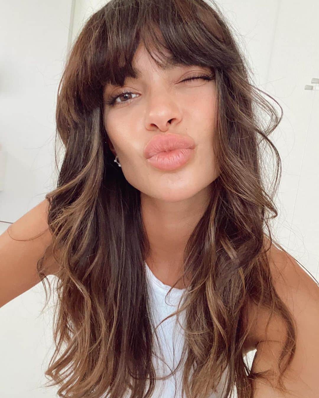 ジョアナ・サンスのインスタグラム：「💋 #happyniceweekend」
