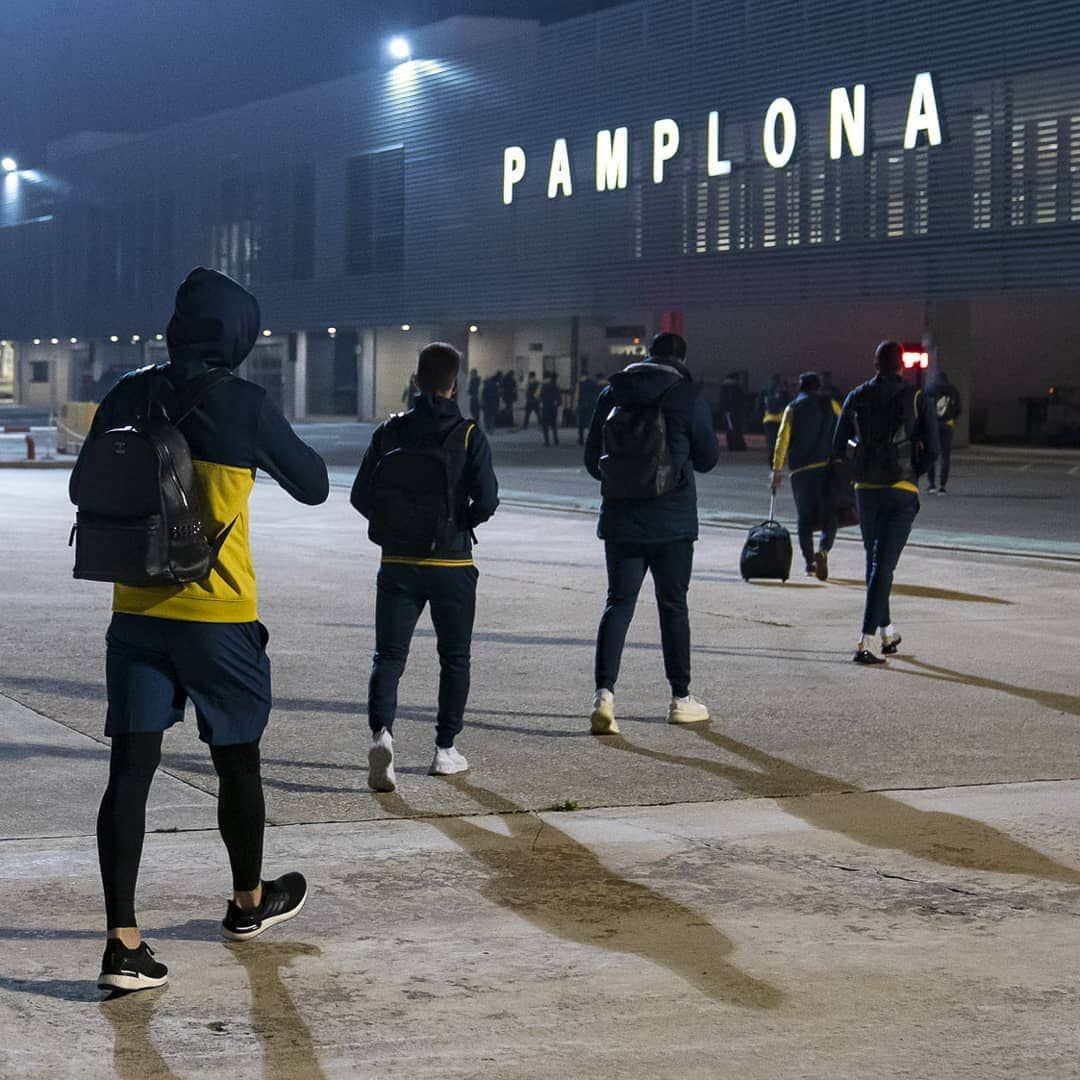 のインスタグラム：「🛬 Pamplona 👍🏻  #OsasunaVillarreal #Villarreal #futbol #football #soccer #LaLiga」