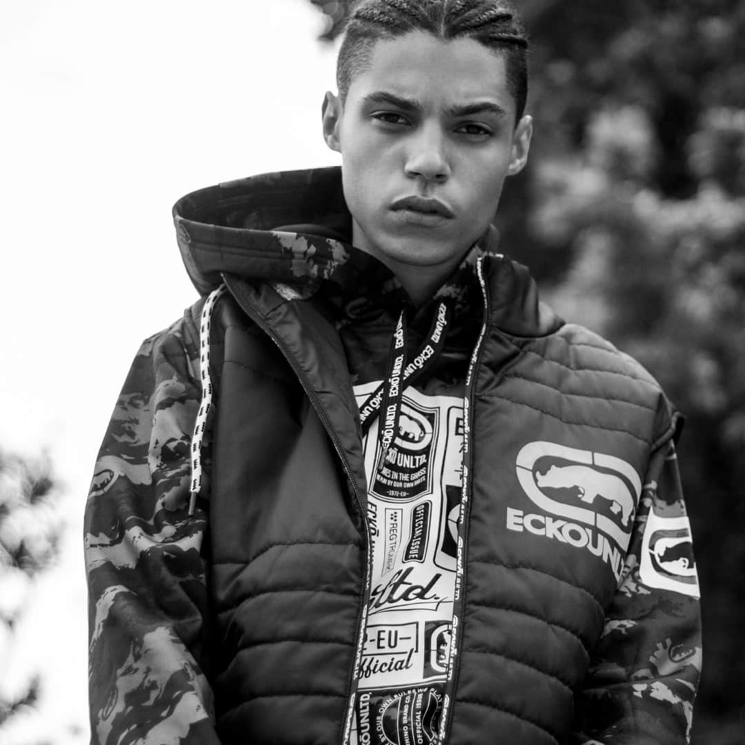 エコーレッドのインスタグラム：「Can’t fake authenticity」