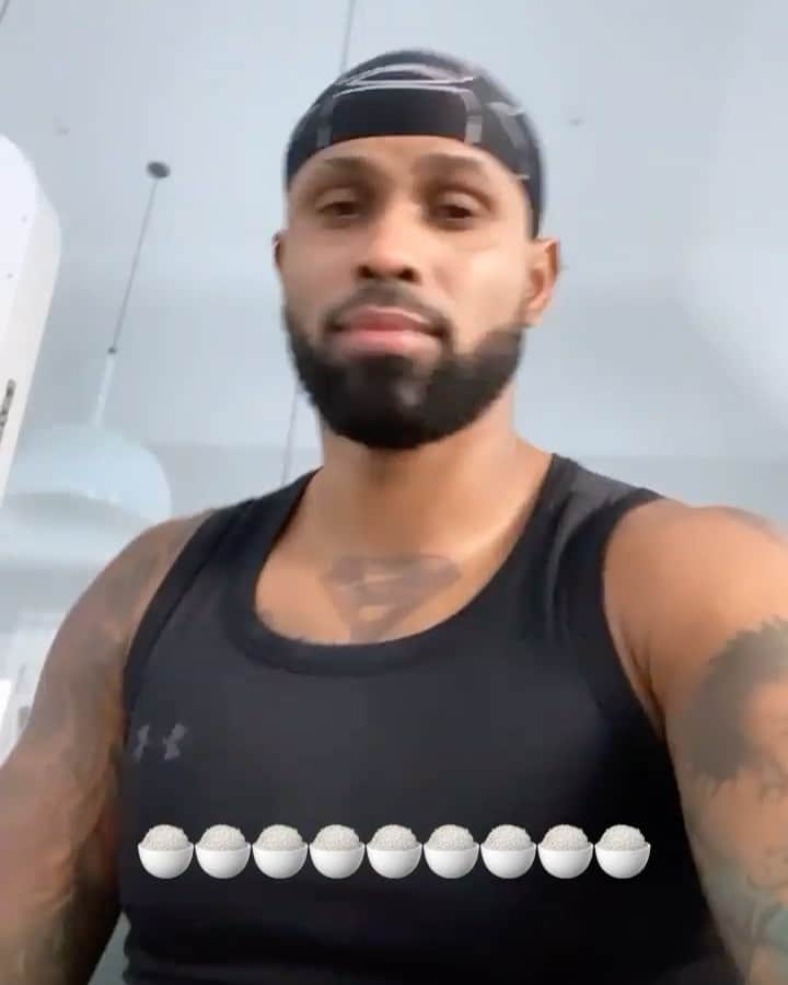 ホセ・レイエスのインスタグラム：「Mi tema después que termino el gym 🍚🍚🍚🍚🍚🍚🍚🍚🤣🤣🤣🤣Tú lo saaa tú me entiennnnnn」