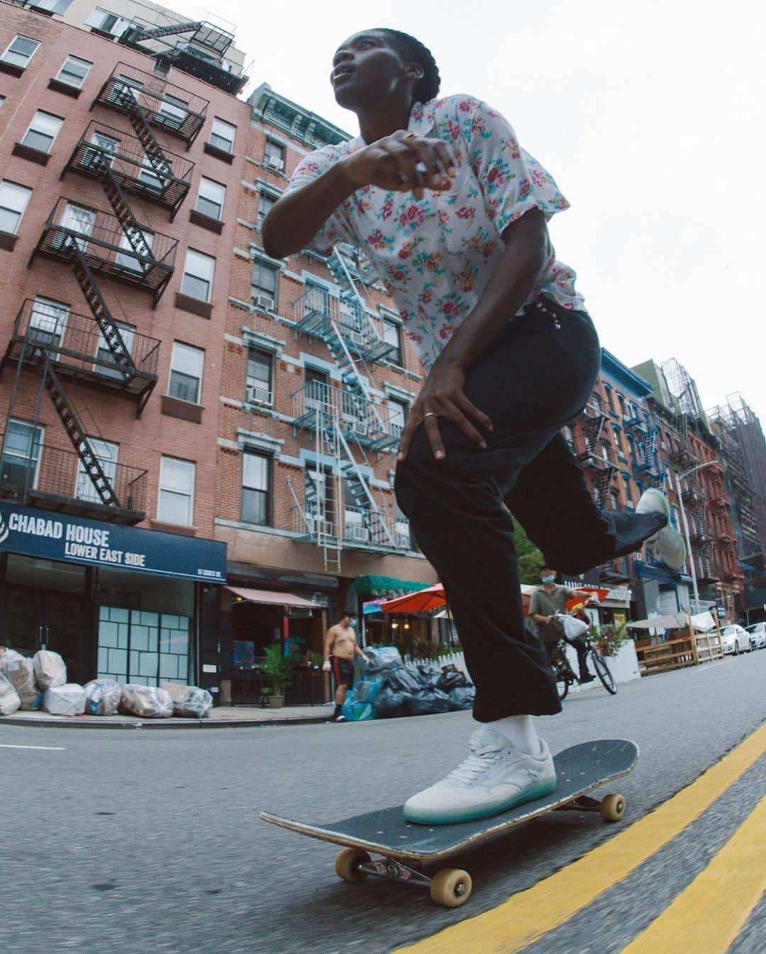 Vans Skateさんのインスタグラム写真 - (Vans SkateInstagram)「Coming soon, @BeatriceDomond and @AVE put the FA in family with Beatrice’s new Ave Pro colorway. Find them at a skate shop near you in a couple weeks! 📷: @MehringsBearings」12月19日 6時40分 - vansskate