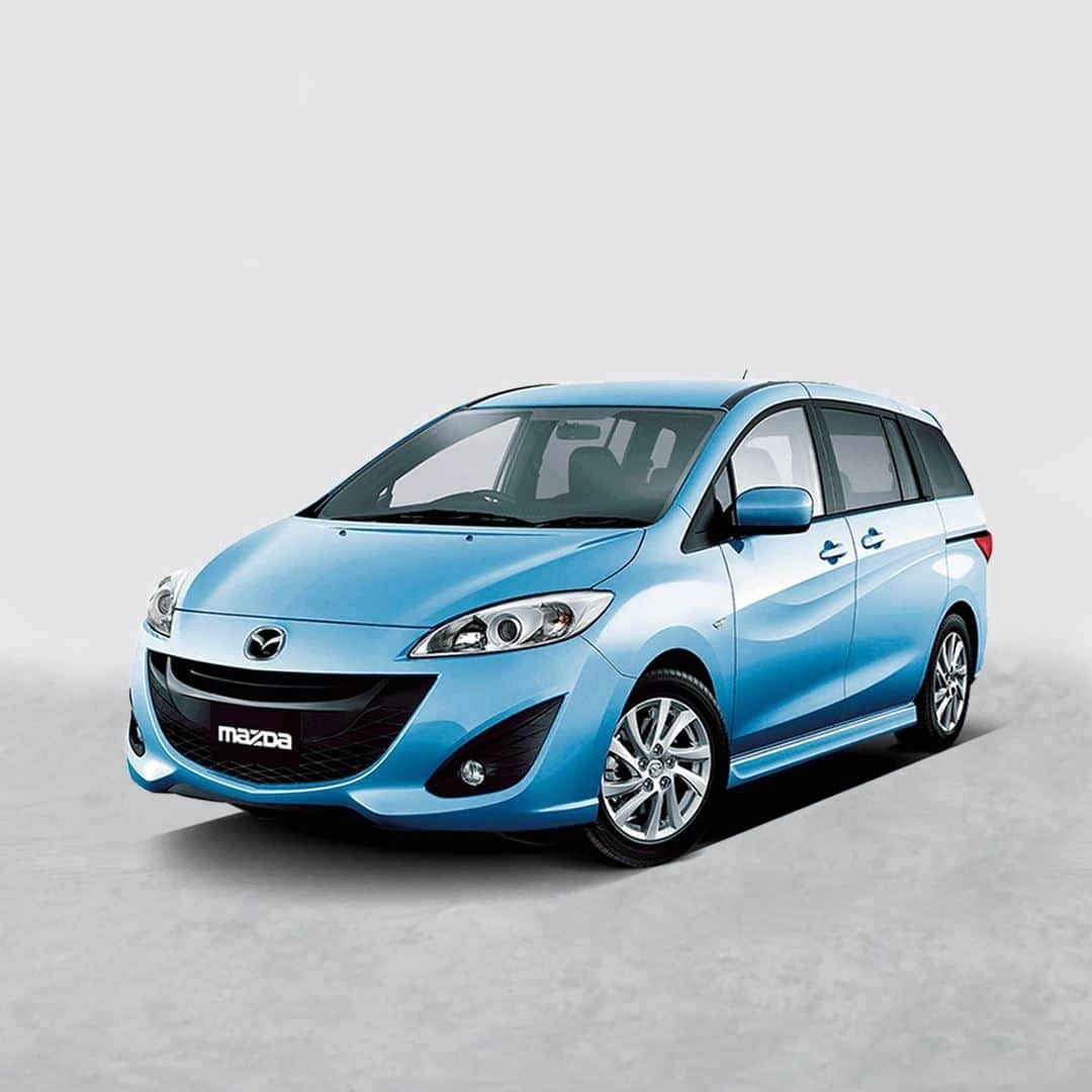 MAZDA Canadaのインスタグラム：「In 2010, when Mazda celebrated our 90th anniversary, the third-generation of this vehicle was introduced to the market.  The biggest highlight of this stylish yet familiar minivan was an innovative packaging concept called "6 + 1". With a space that comfortably seats six passengers, the center of the second-row seat could be used as an extra seat for the seventh passenger or cleared as a walkthrough. With diverse seating arrangements and newly adopted rear sliding doors, this vehicle offered an interior space that could be flexibly arranged depending on the number of passengers and luggage. #mazda100years #namethatmazda」