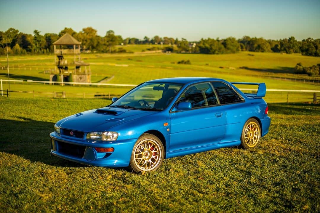 Subaru Australiaのインスタグラム：「Our all-time favourite 💙 1999 Impreza WRX STI 22B coupe. ⁣ ⁣ The ultimate fire-breathing “Rex”. 1 of only 5 in Australia and now a global collector's item exceeding the 6-figure mark! 😲💰⁣ With only 425 made worldwide it sent performance car enthusiasts into overdrive. With 206kW of power and a whopping 363Nm of torque – what a beast!💨⁣ ⁣ Thanks for joining us on our 10-day celebration of 10,000 WRX STIs sold in Australia 🙏⁣ ⁣ #Subaru⁣ #WRXSTI ⁣ #WRXSTI22B⁣ #Subaru22B⁣ #SymmetricalAWD⁣ #Boxer⁣ #Rallycar ⁣ #10k」
