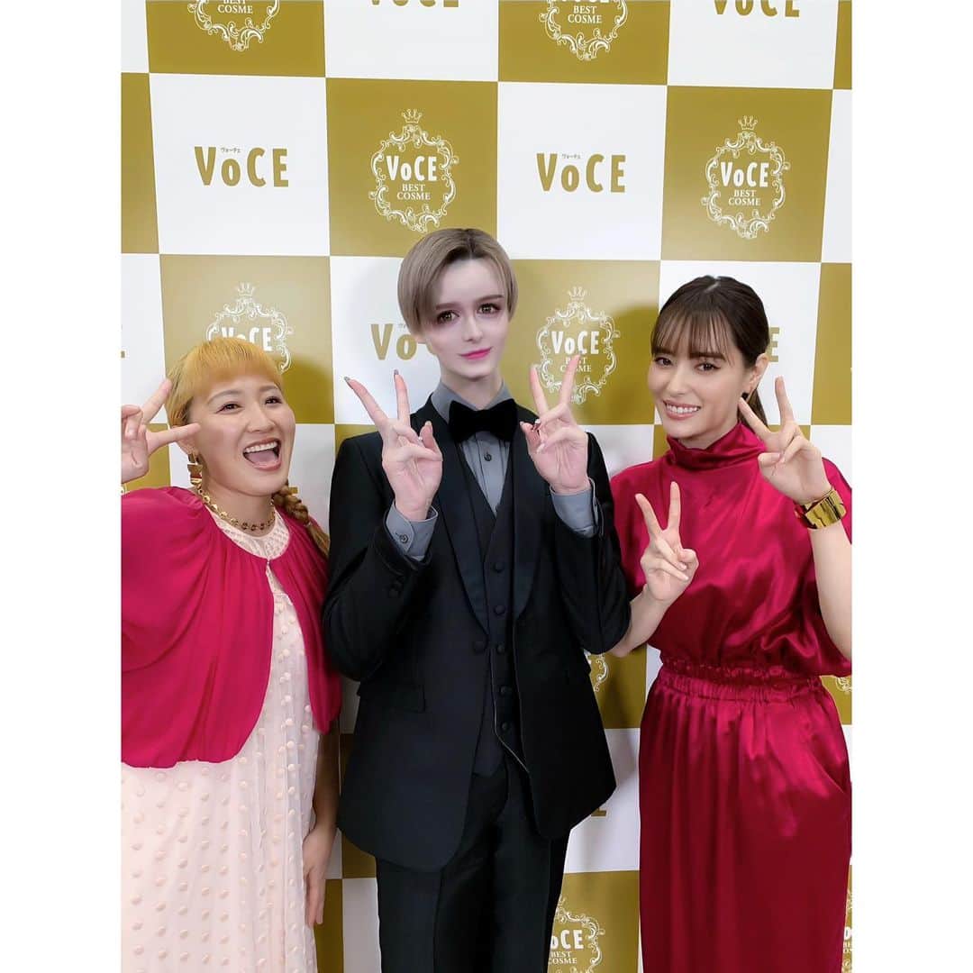 Matt（マット）さんのインスタグラム写真 - (Matt（マット）Instagram)「・ VOCE BEST COSMETICS AWARDS 2020 とーっても楽しかった💕💕💕 去年授賞して今年もまたここに来れて嬉しい♥️ また来年も楽しみ💖  衣装 : @watabewedding」12月19日 7時30分 - mattkuwata_official2018