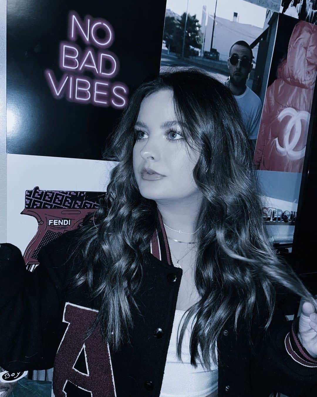 のインスタグラム：「I’ll say it 1 more time for the ppl in the back— no bad vibes 🌀」