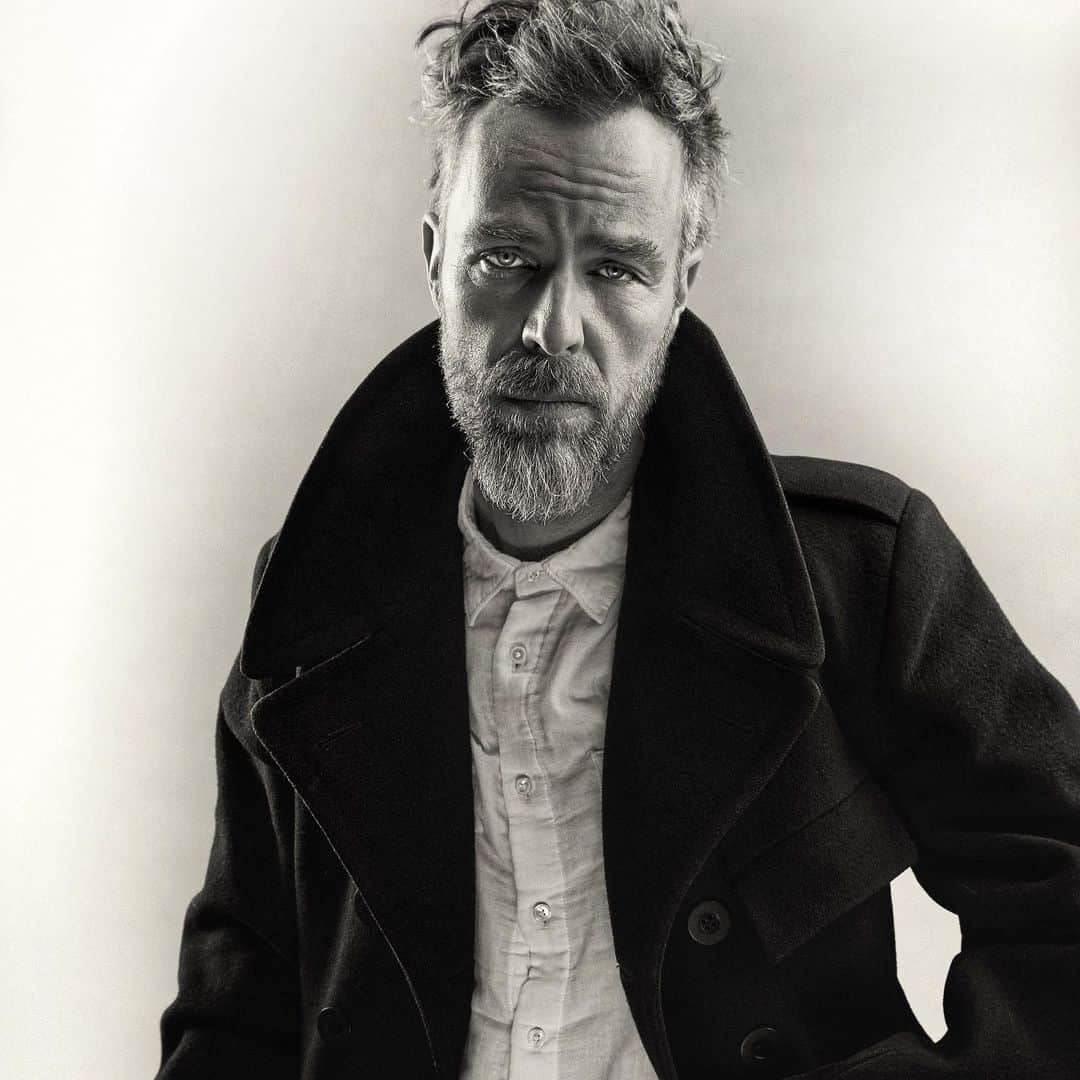 JR・ボーンさんのインスタグラム写真 - (JR・ボーンInstagram)「@travis_shinn  Artist and human being extraordinaire」12月19日 15時03分 - jrbourne1111