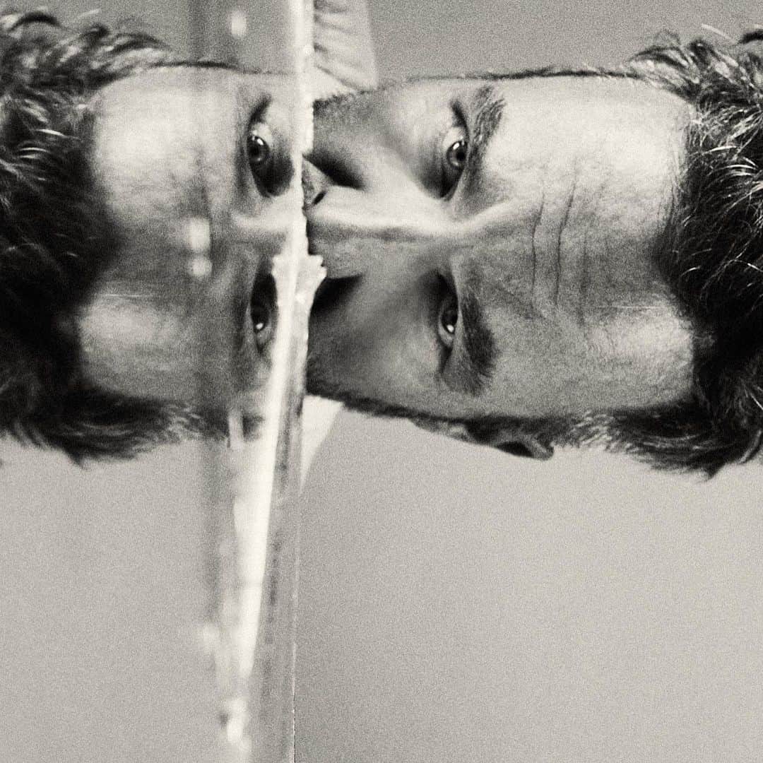 JR・ボーンのインスタグラム：「@travis_shinn  Artist and human being extraordinaire」