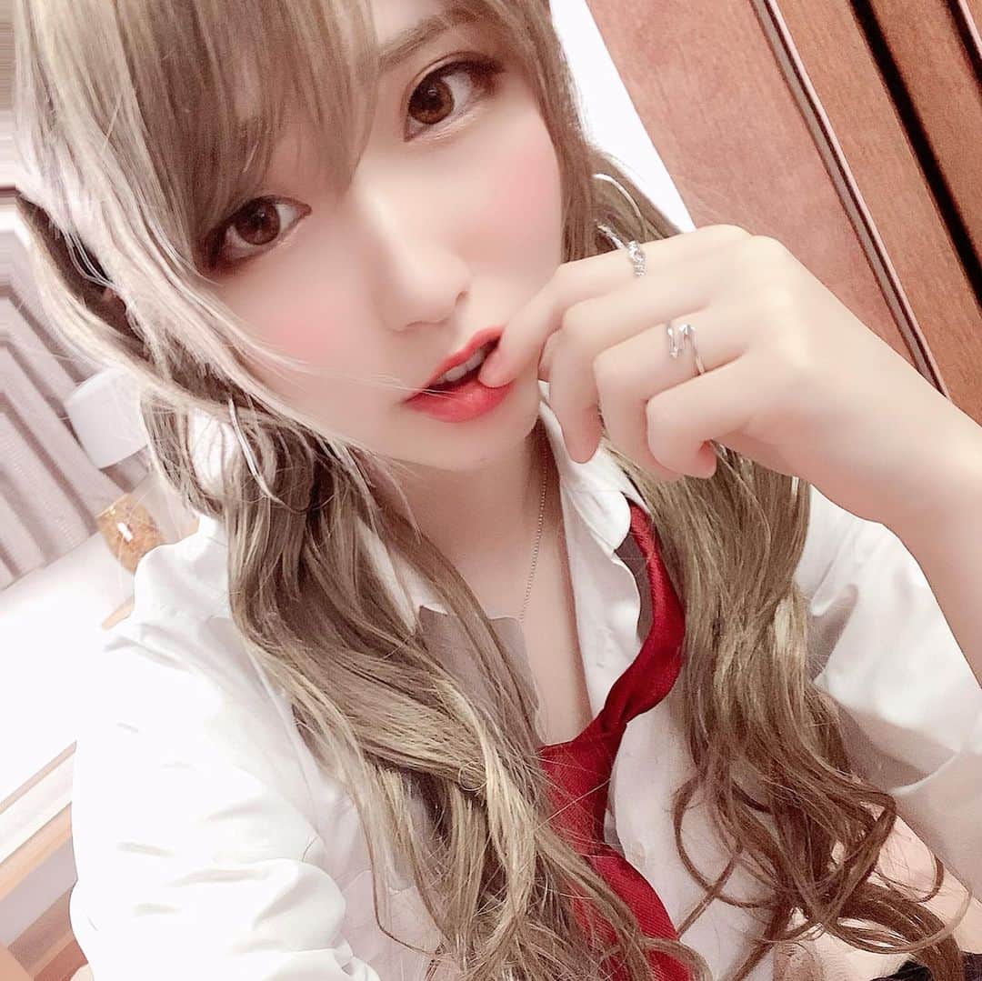 若月まりあ（若月瑪麗亞）のインスタグラム：「あ、おはようございます☀️」