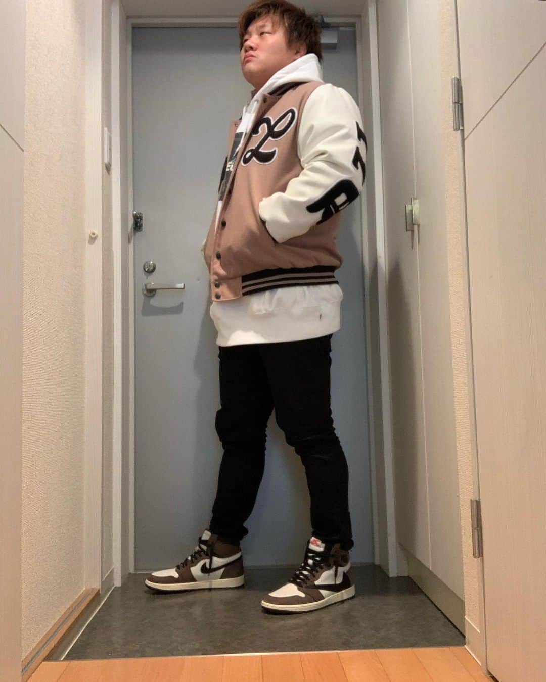 岩本煌史さんのインスタグラム写真 - (岩本煌史Instagram)「Outer:DUALISM Tops:SAPEur T-shirt:SAPEur Pants:nudie jeans Socks:DUALISM Kicks: NIKE AIR JORDAN 1 RETRO HIGH OG TS SP TRAVIS SCOTT  #ajpw #全日本プロレス #イワモトヘッズ #スニーカーヘッズ #三重県 #桑名市 #出身 #岩本煌史 #dualism #hoodie #SAPEur  #nike #ナイキ #AJ1 #aj1travisscott #nudiejeans #travisscott #ootd」12月19日 10時58分 - koji_iwamoto